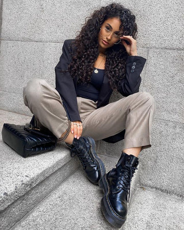 Natural curly Natural Brown